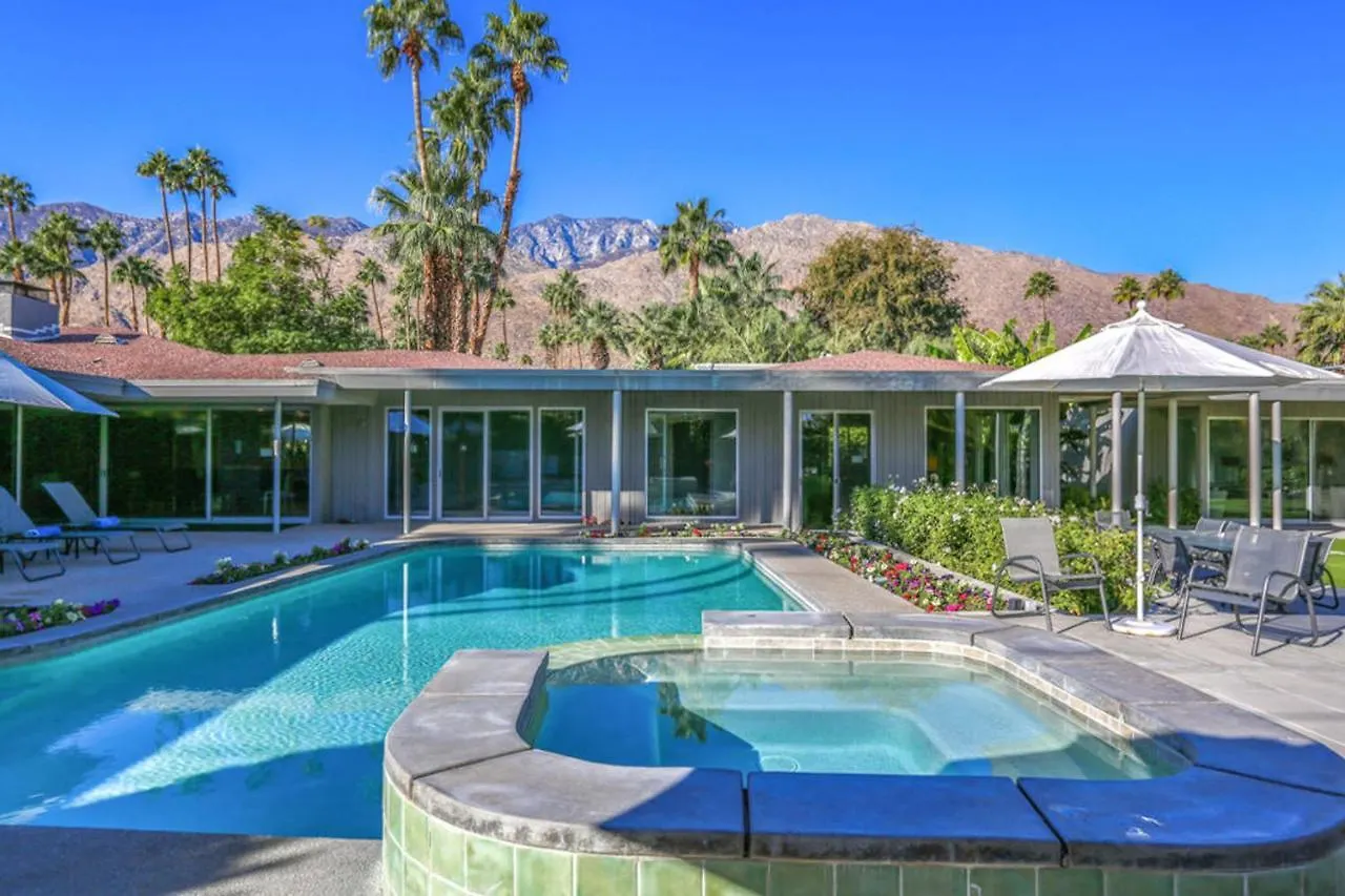 度假居 Palm Springs Perfection Permit# 2243别墅 美国